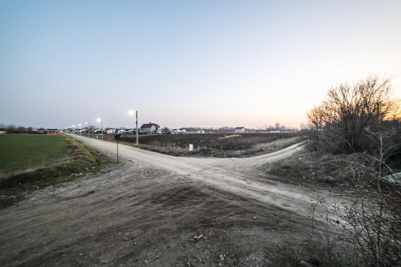 Domnesti Teren 6000mp Salciei- Haltei- Ciocarliei Drum asfaltat cu utilitati